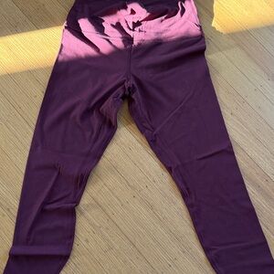 Burgundy 28” lululemon align leggings